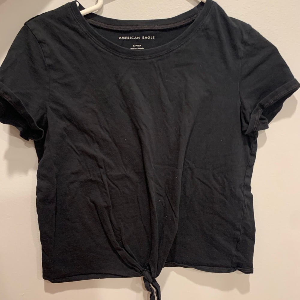 American Eagle cropped tee with tie